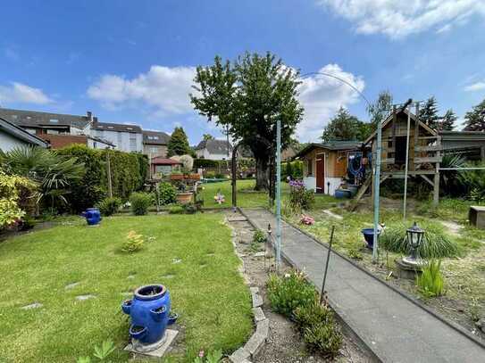 3-Zimmerwohnung mit Balkon, großem Garten und Garage