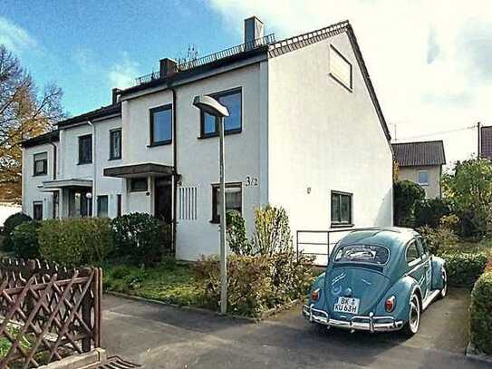 Reihenendhaus in guter Wohnlage mit Garten, Einzelgarage und Außenstellplatz