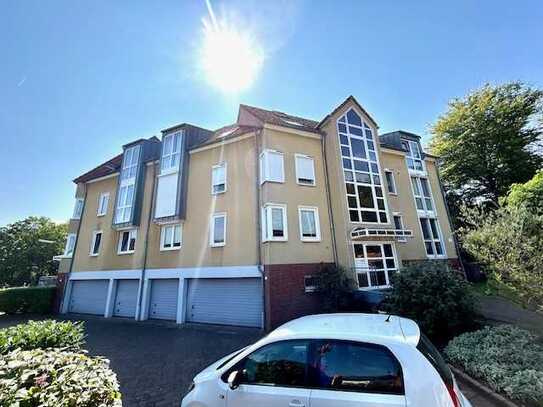 Lichtdurchflutete Maisonette-/ Galeriewohnung in Ruhiglage von Alt Bocklemünd