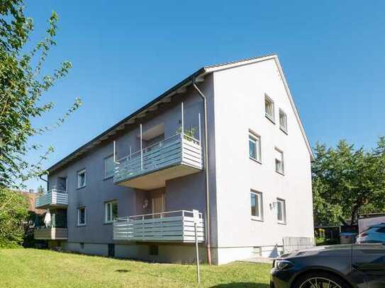 Großzügige 3-Zimmer-ETW, Hochparterre mit Sonnenbalkon in Laineck!