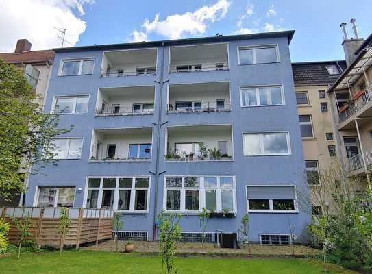 helle 3 Zimmer Wohnung mit Balkon in Duisburg, Neudorf