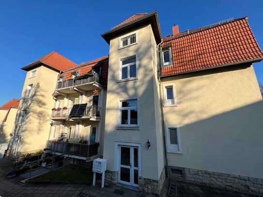 GEPFLEGTE 2-RAUM WOHNUNG MIT BALKON