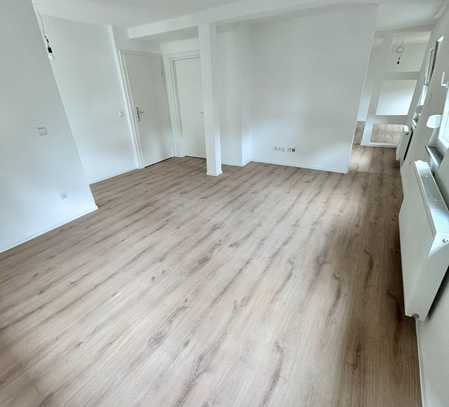Erstbezug nach Sanierung: ansprechende 4,5-Zimmer-Wohnung mit Balkon in Fellbach