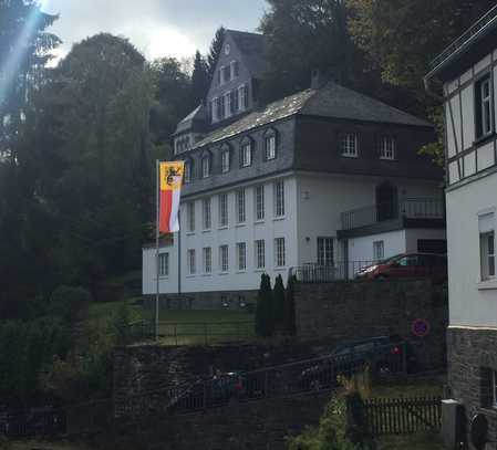 Wohnen im malerischen Zentrum von Monschau mit Garagen und Stellplätzen