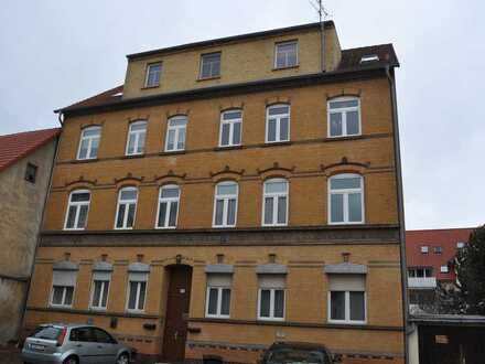 2-Zimmer-Dachgeschosswohnung mit Duschbad