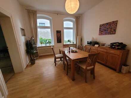 Schöne 4-Zimmer Wohnung in zentraler Lage