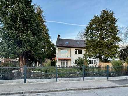 *Provisionsfrei* DHH mit großzügigem Garten und viel Potenzial in ruhiger Wohnstraße