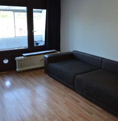 Single Wohnung mit Balkon