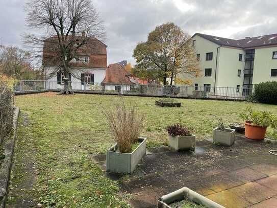 Top gepflegte 3ZKB mit Balkon - optional TG Kapitalanlage o. Selbstbezug