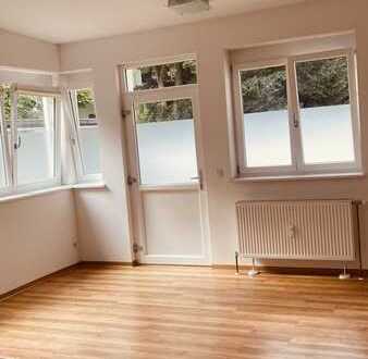 Büro/Praxis/Ladengeschäft in MA-Lindenhof Meerfeldstraße