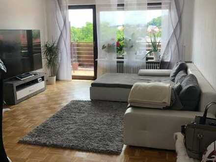 Mit toller Aussicht: 3-Zimmer-Wohnung mit Balkon in Lappersdorf