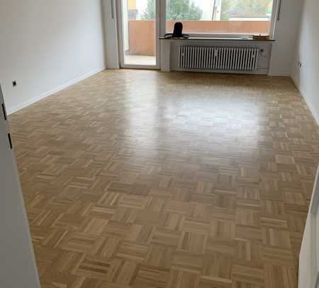 Helle und modernisierte 3-Zimmer-Wohnung mit EBK