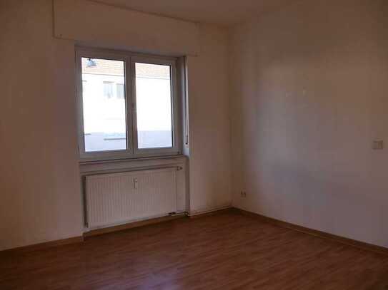 ﻿Schöne 2-Zimmer-Wohnung mit Tageslichtbad und Balkon im Limes-Quartier zu vermieten