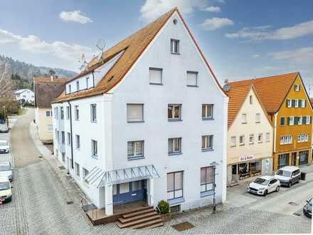 Attraktives und modernisiertes Mehrfamilienhaus im Zentrum von Bopfingen - Baden-Württemberg
