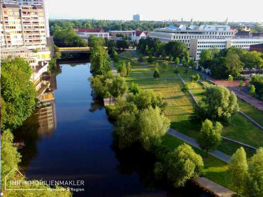 Panoramablick über Hannover! Exklusive Penthouse-Maisonette: 232 qm, Dachterrasse + Sauna