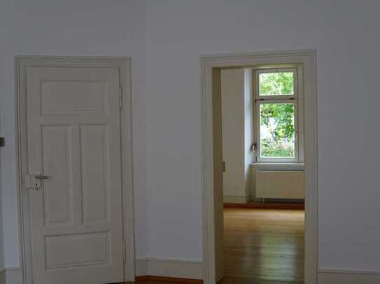 Schöne 4-Zimmer-Hochparterre-Wohnung in zentraler Lage in der Lahrer Oststadt