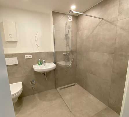4-Zi mit großem Balkon, Gäste-WC, top Anbindung in KR-Fischeln