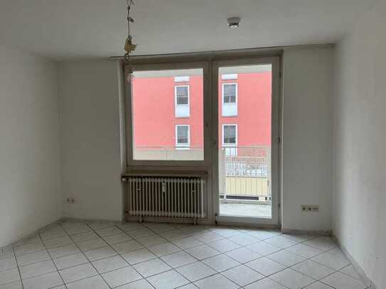 1-Zimmer-Wohnung mit Balkon frei und provisionsfrei