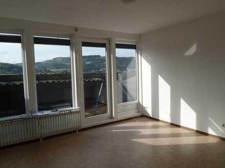 Schöne ruhige 2-Zimmer-Dachgeschosswohnung mit Balkon in Rockenhausen