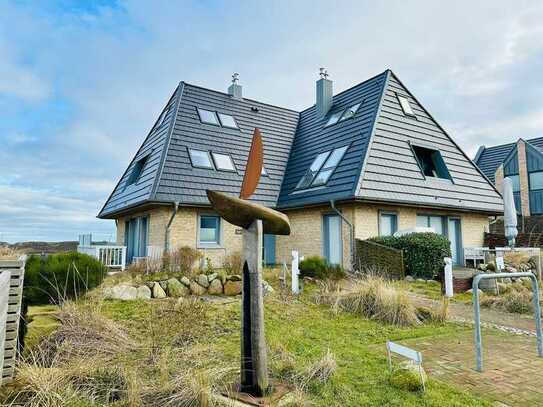 Meerblick inklusive! Schöne Dreiraum-Wohnung am Dünenweg zum Strand von Hörnum Sylt Kamin und Garage