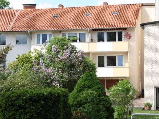 Schöne 2-Zimmer-Wohnung mit Balkon und EBK in Bielefeld-Innenstadt, WG geeignet