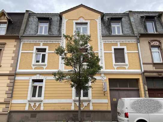 STILVOLLES MEHRFAMILIENHAUS IN FRANKFURT-NIED!