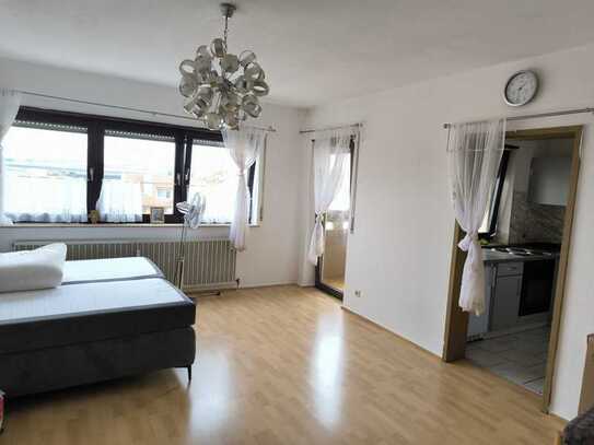 Zur Kapitalanlage, solides Apartment!