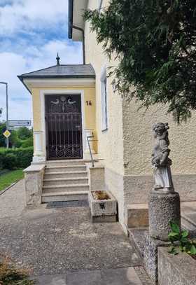 Grosse Neu renovierte wunderschöne Wohnung in Altötting