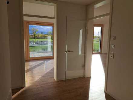 Lichtdurchflutete 4-Zimmer-Wohnung am Buga Gelände –mit Tiefgarage– Erstbezug