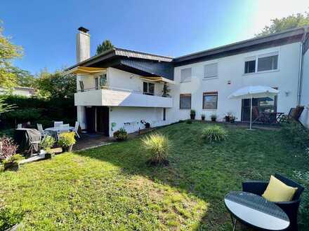 Grundsaniert * 2- Familienhaus/ Bungalow in beliebter Lage von Leimen zu verkaufen