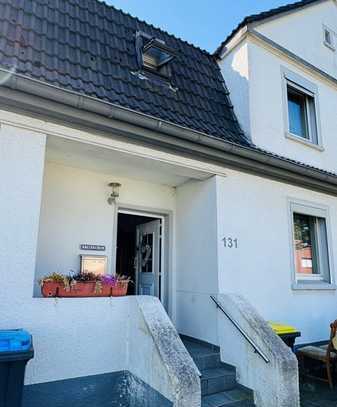 Reihenmittelhaus mit Terrasse in Herten-Langenbochum, frei ab 01.09.2024 ! *** Provisionsfrei ! ***