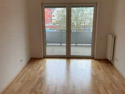Seniorengerechte 2-Zimmer-Terrassenwohnung mit Einbauküche und Balkon in Herford