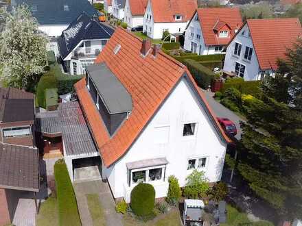 !! guter Cash-Flow !! Zweifamilienhaus in bester Lage- NKM 15720€ p.a.