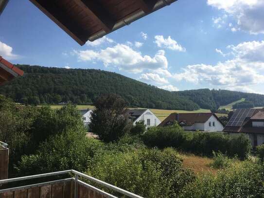 *Aalen-Zochental* 2 Raum-Wohnung OG in begehrter Lage mit Balkon und Einbauküche