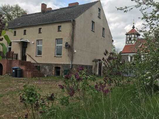 Charmantes Mehrfamilienhaus mit großem Grundstück und Entwicklungspotenzial in Chorin-Serwest