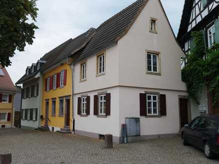 Schöne und großzügige Altbauimmobilie, ökologisch renoviert in Riegel am Kaiserstuhl