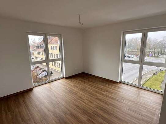 Exklusive 4-Zimmer-Penthouse-Wohnung mit Balkon und EBK in Dinkelsbühl