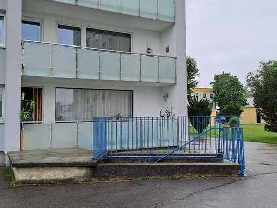 Brück Immobilien - Vermietete 3 Zi.-Eigentumswohnung mit Loggia