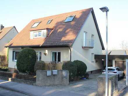 Lage, Lage, Lage + großzügiges Baufenster - Freist. 2-Fam.-Haus in HN-Ost mit Freisitz u. Garage