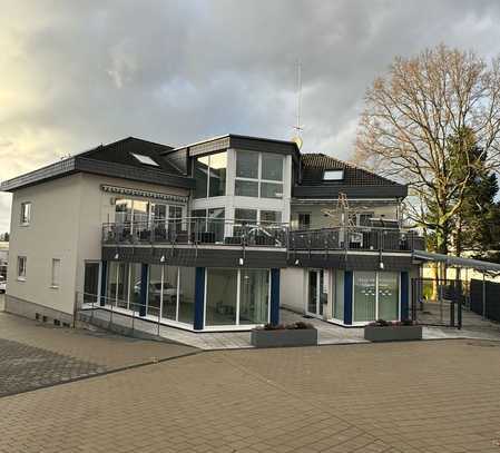 Erstbezug nach Sanierung mit Balkon: ansprechende 3-Zimmer-Wohnung in Bergisch