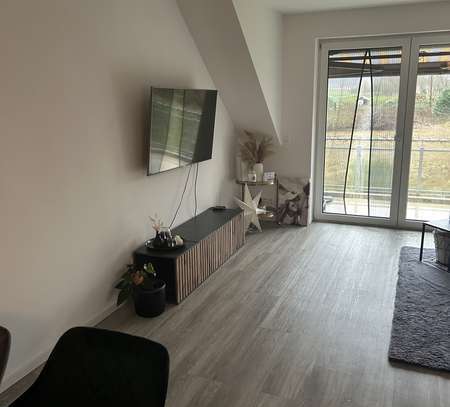 exklusive 3-Zimmer-Wohnung ca, 88 m² mit großem Balkon