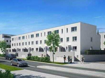 Neuwertiges möbliertes Reihenhaus mit vier Zimmern und Wohlfühlgarantie in Böblingen (KfW-70)