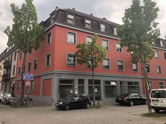 Neu renovierte 2-ZKB-Wohnung in Mannheim-Waldhof