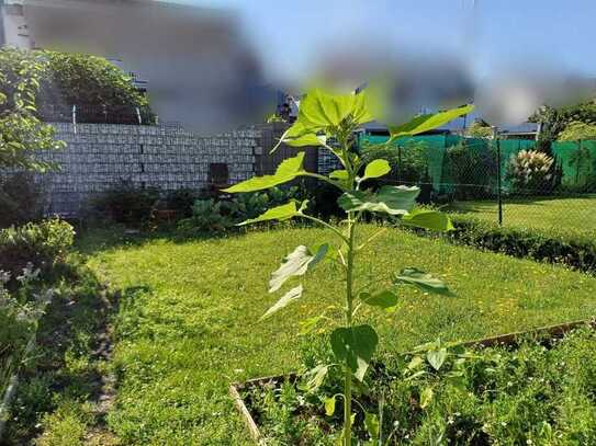 Sonniges Grundstück in gesuchter, ruhiger und zentraler Lage