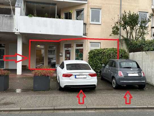 Ladengeschäft mit 2 Parkplätzen zu vermieten