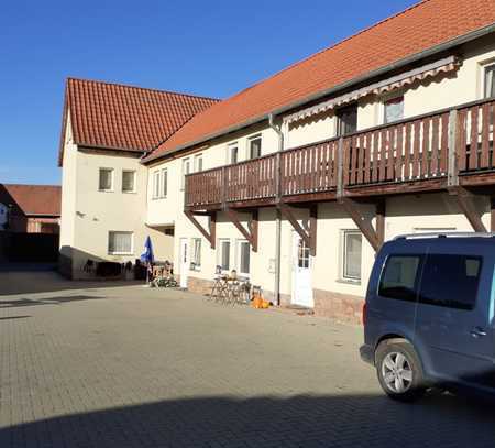 Individuelles Mehrfamilienhaus mit gewerblichen Potential im Nebengelass im Ortsteil Ichstedt