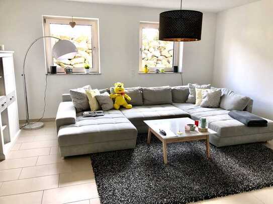 GLÜCKSGRIFF!! 2-Zimmer mit Terrasse und toller Ausstattung in Ruhiglage!!