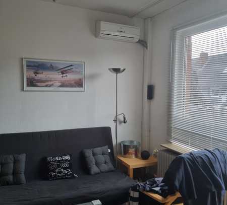 Attraktive Dachgeschosswohnung mit Terrasse, in Toplage zum Tiefstpreis