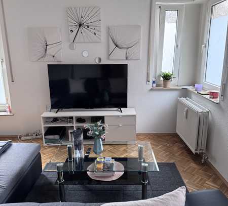 Modernisierte 1-Zimmer-Wohnung mit EBK in Düsseldorf