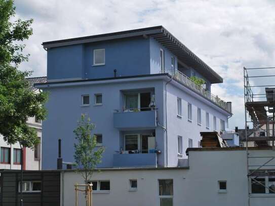 Zentrale Wohnung mit großem Balkon in Siegen Mitte !